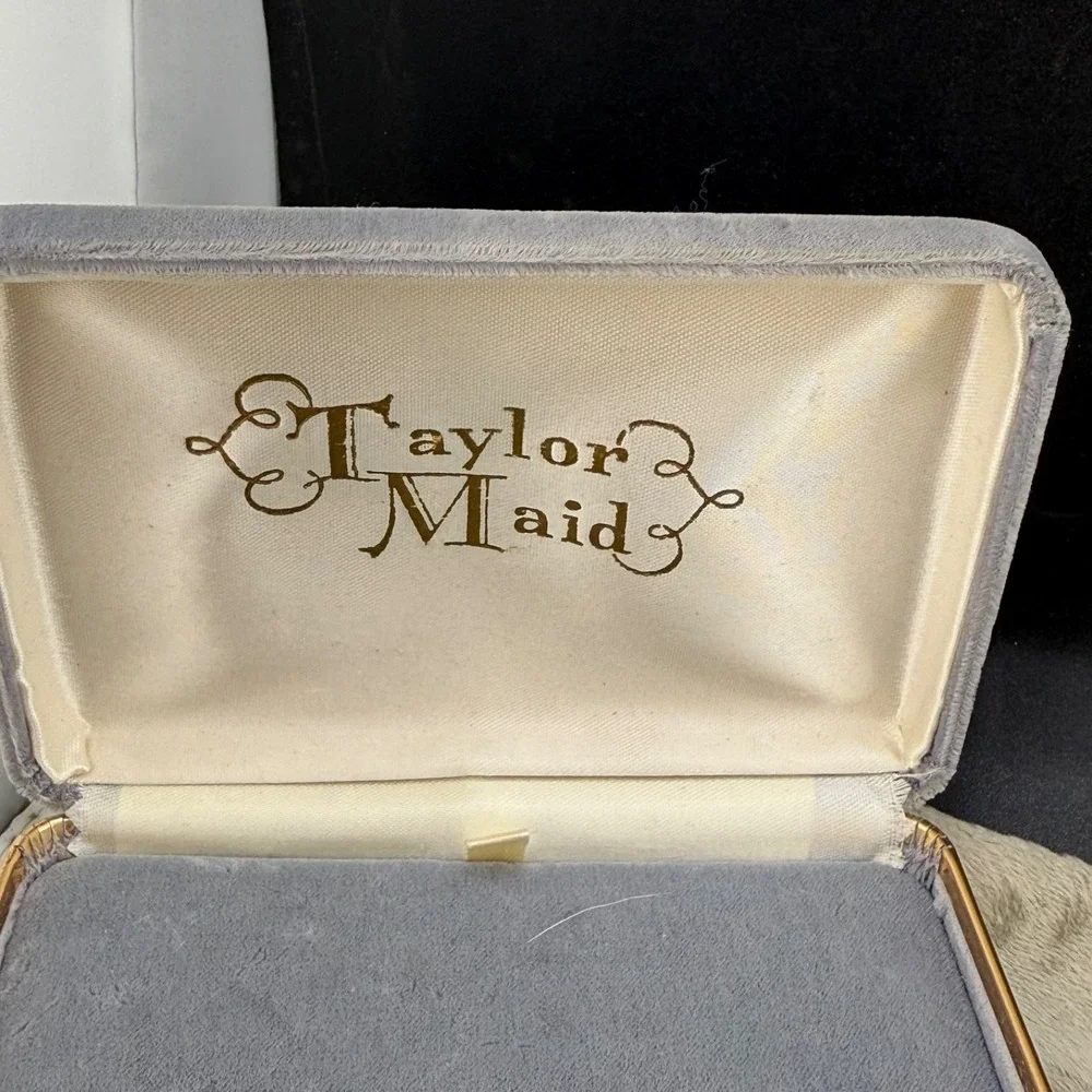 Vintage Taylor Maid Display Box Grey Velvet‎ Gold Trim Rectangular